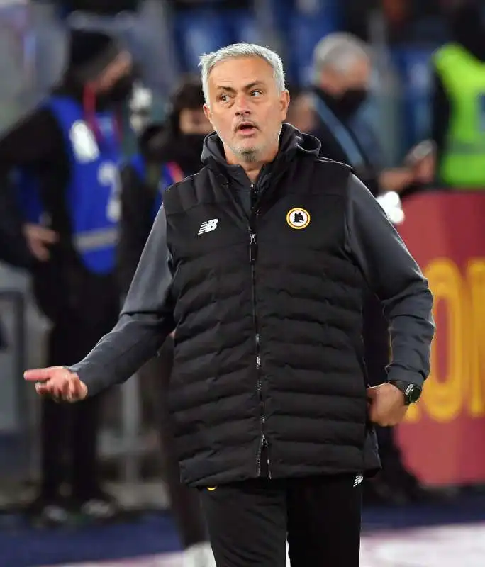 jose mourinho foto mezzelani gmt 107