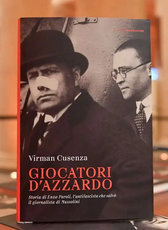 libro presentato