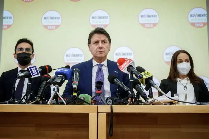 mario turco giuseppe conte paola taverna 