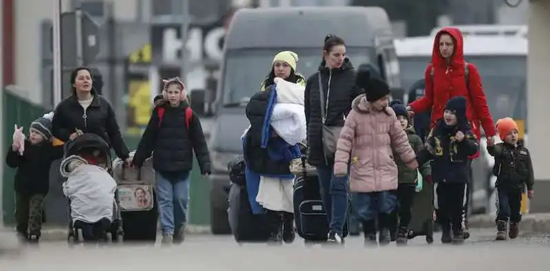 MIGRANTI UCRAINI IN FUGA DALLA GUERRA