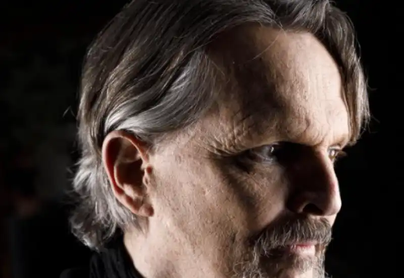 miguel bose 44