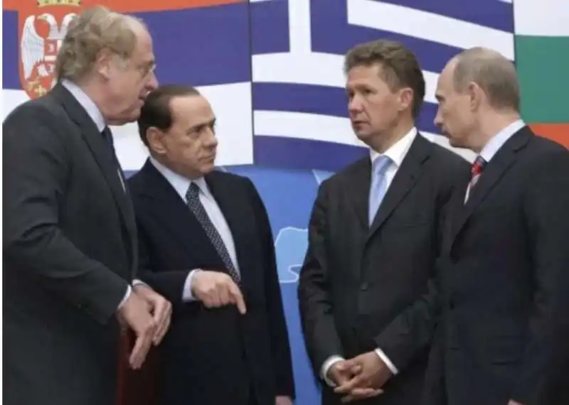 PAOLO SCARONI - SILVIO BERLUSCONI - ALEXEY MILLER - VLADIMIR PUTIN 