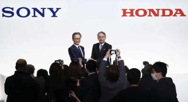 SONY HONDA