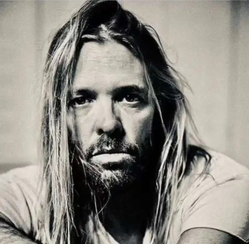 taylor hawkins  