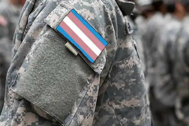 TRANS NELL ESERCITO USA 