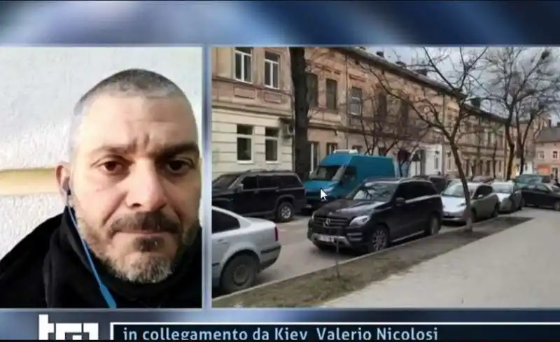 valerio nicolosi in collegamento da kiev per la rai 1