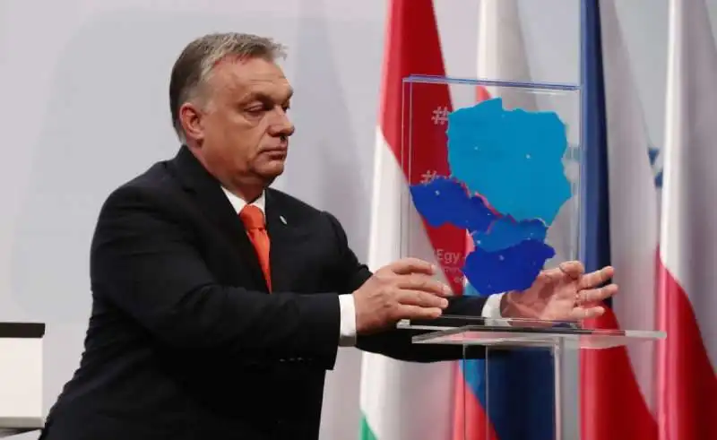 VIKTOR ORBAN VISEGRAD 