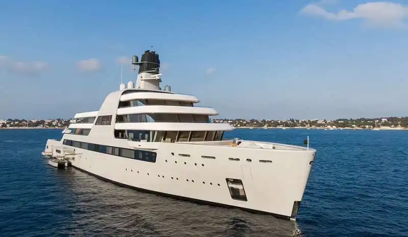 yacht solaris di roman abramovich