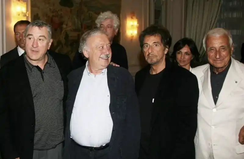 fulvio lucisano con con robert de niro, gianni mina?? e al pacino per il lancio di sfida senza regole