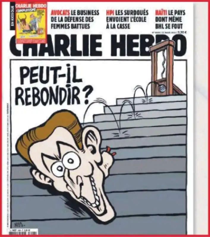 copertina di charlie hebdo su emmanuel macron ghigliottinato