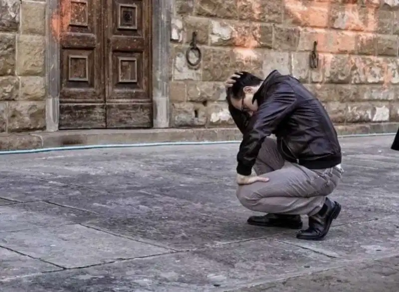 dario nardella pulisce palazzo vecchio