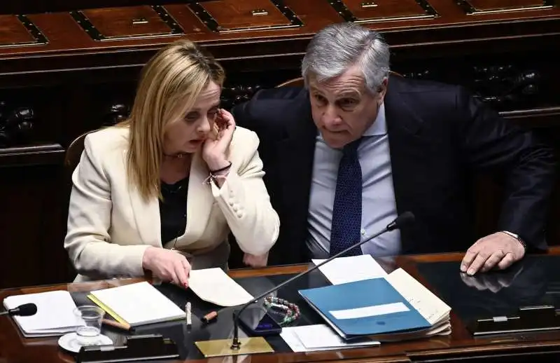 giorgia meloni antonio tajani alla camera 