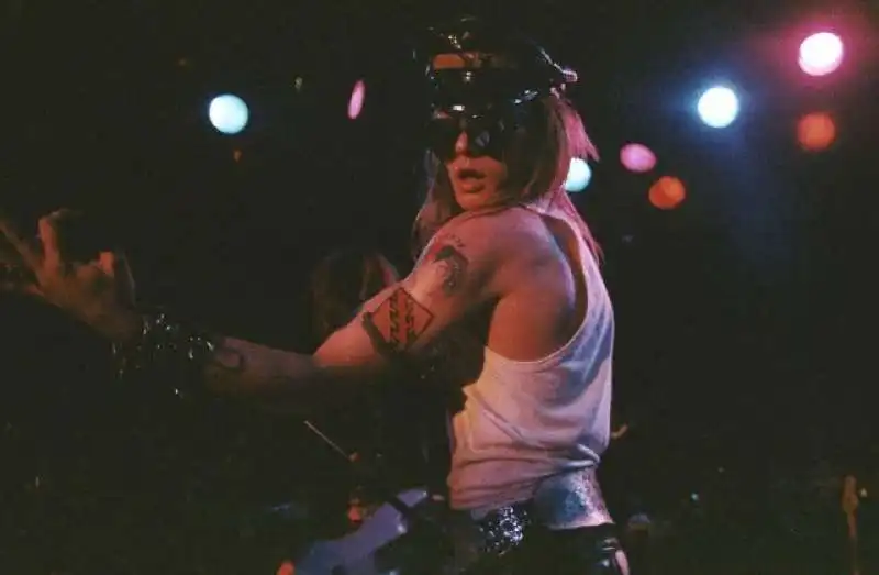 guns n roses   axl rose (9)