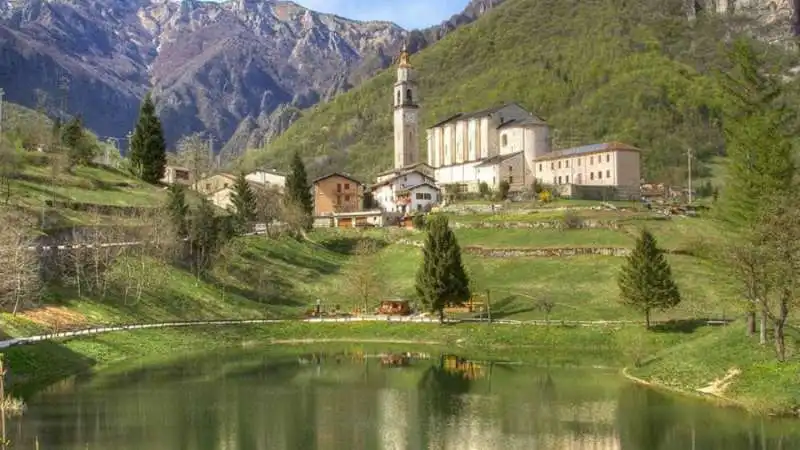 il comune di laghi 3