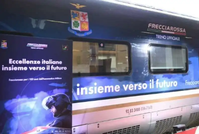 inaugurazione del frecciarossa dedicato all aeronautica militare 1