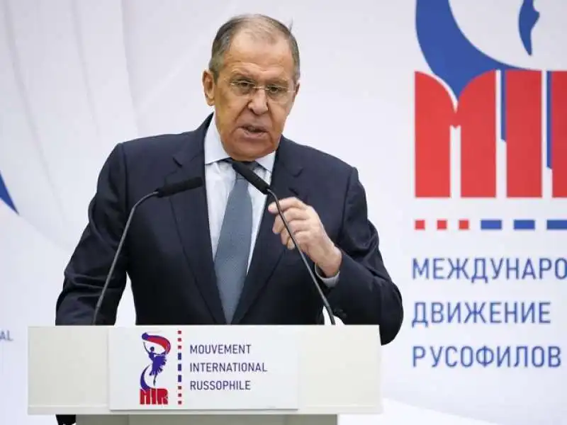 lavrov al congresso dei russofili a mosca