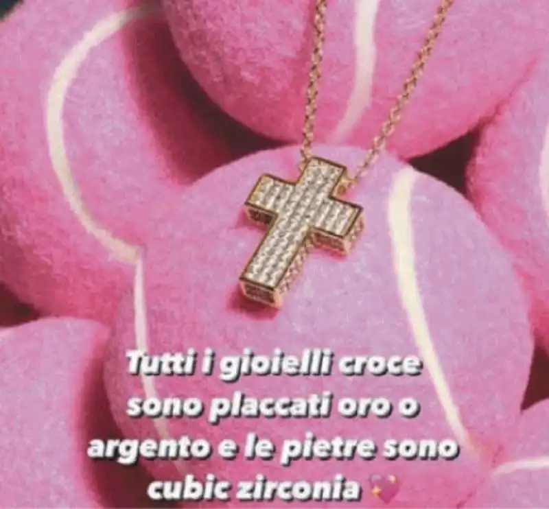 LE CROCI GIOIELLO VENDUTE DA CHIARA FERRAGNI 