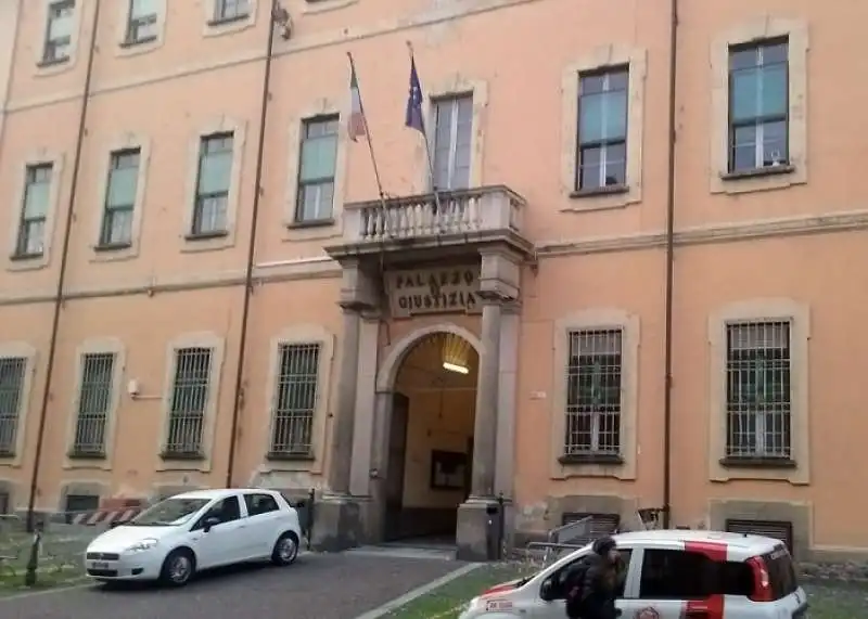 PALAZZO GIUSTIZIA PAVIA 1