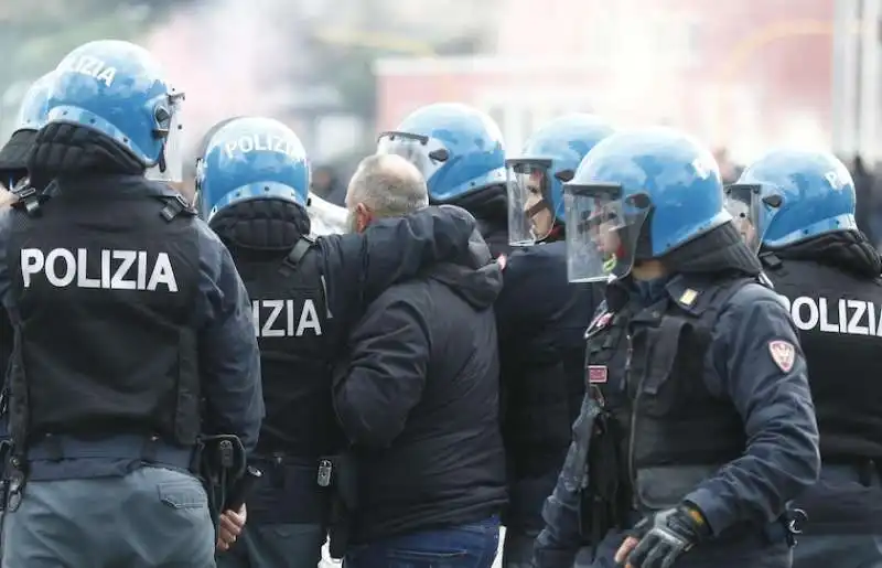 scontri prima del derby a roma   6