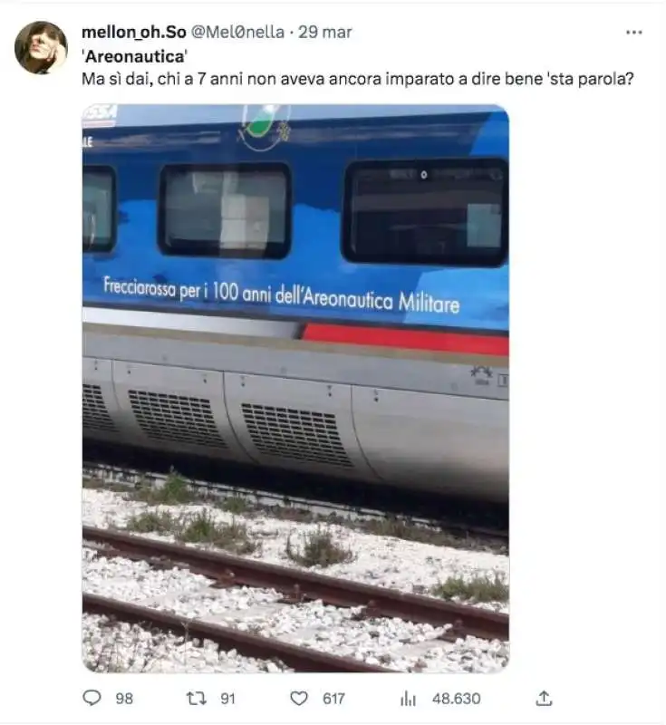 tweet sul frecciarossa per l aeronautica con la scritta sbagliata 2