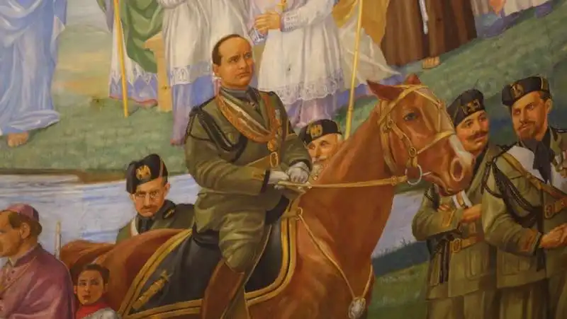 AFFRESCO CON BENITO MUSSOLINI NELLA CATTEDRALE DI MONTREAL 