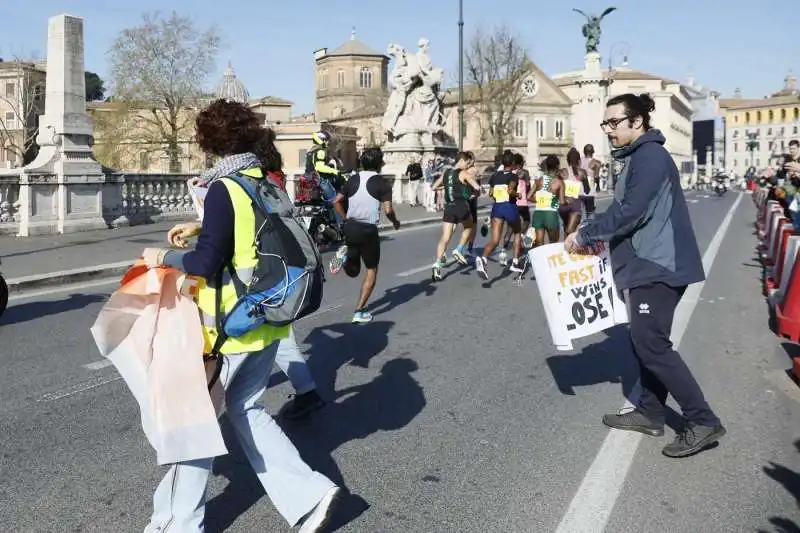 gretini alla maratona di roma   1