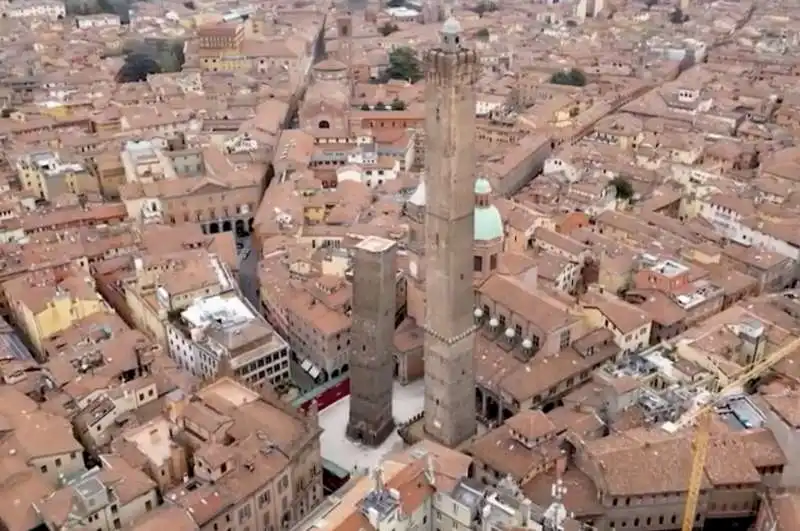 il progetto per salvare la torre garisenda  5