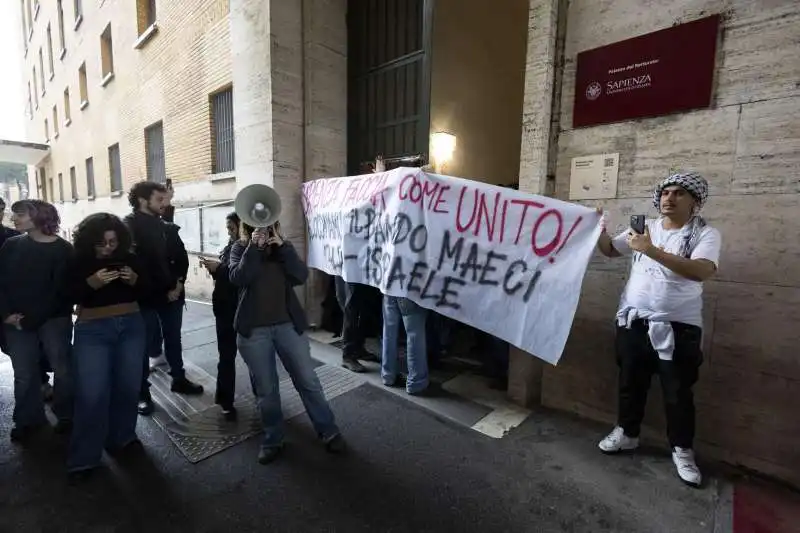 studenti occupano la sapienza   3