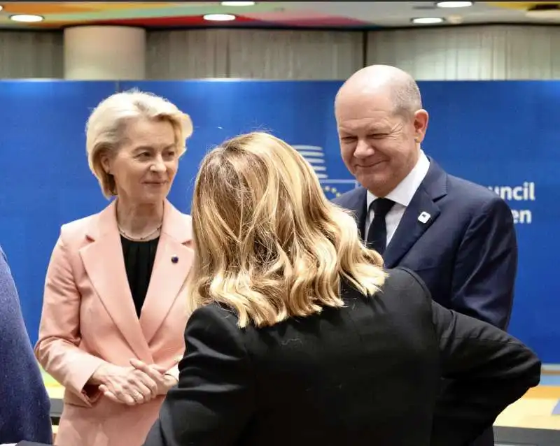 URSULA VON DER LEYEN - GIORGIA MELONI - OLAF SCHOLZ