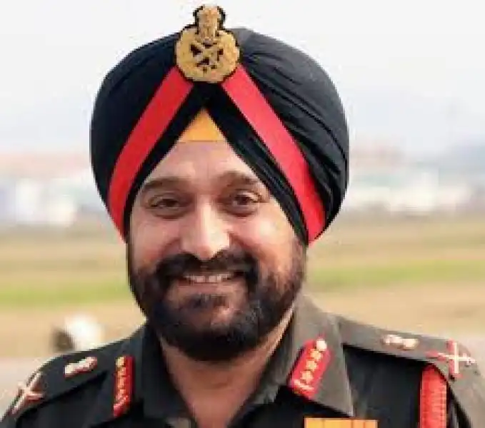 BIKRAM SINGH COMANDANTE FORZE ARMATE INDIANE jpeg