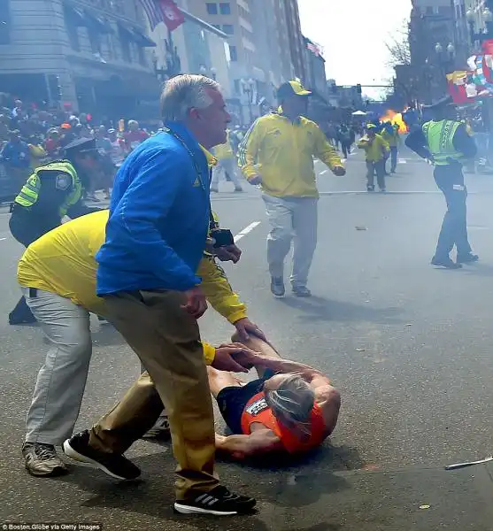 BOMBE MARATONA DI BOSTON 