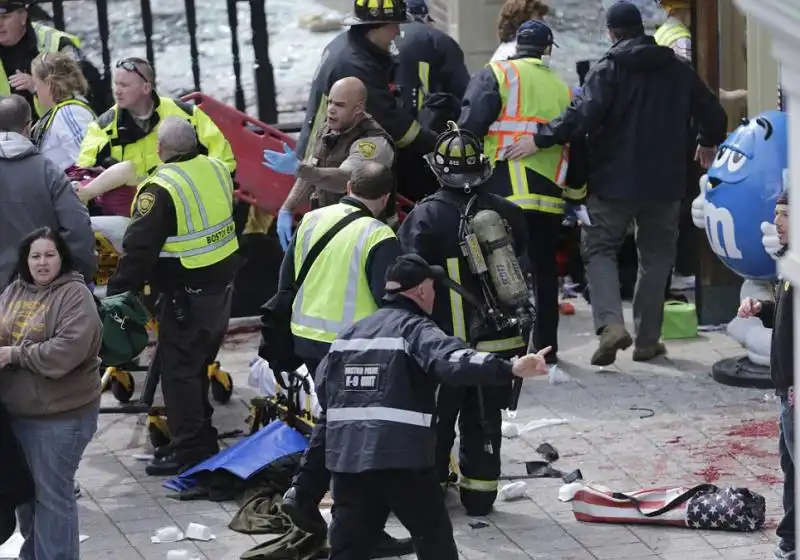 BOMBE MARATONA DI BOSTON 