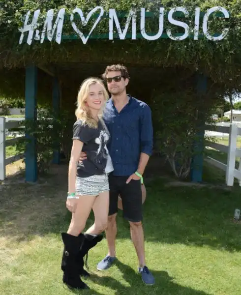 diane kruger and longtime love joshua jackson hit the hm loves music coachella kick off event at merv griffin estate 