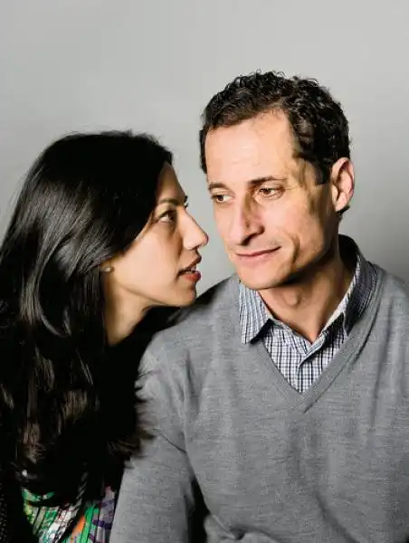 huma abedin e anthony weiner sul new york times magazine 