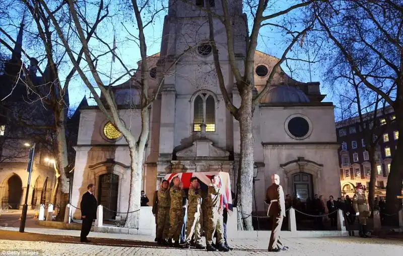 PROVE DEL FUNERALE DELLA THATCHER A LONDRA CON LA BARA VUOTA 