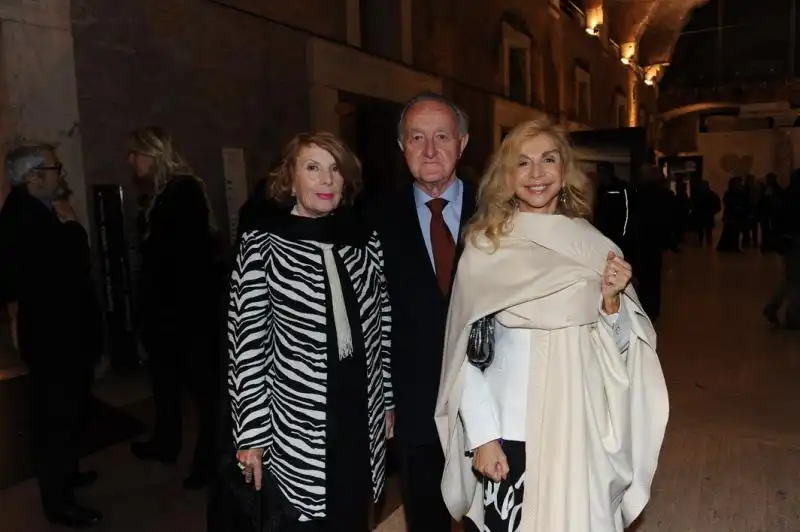 Raffaella e Franco Santasilia con Francesca Lo Schiavo 