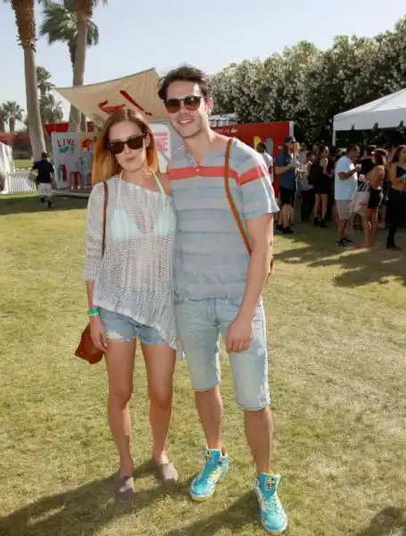 rumer willis and boyfriend jayson blair surveyed the grounds at the lacoste party 