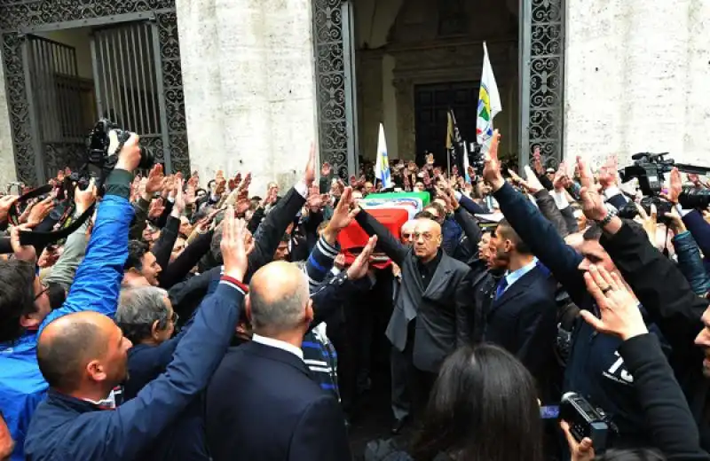 teodoro buontempo presente foto mezzelani gmt 