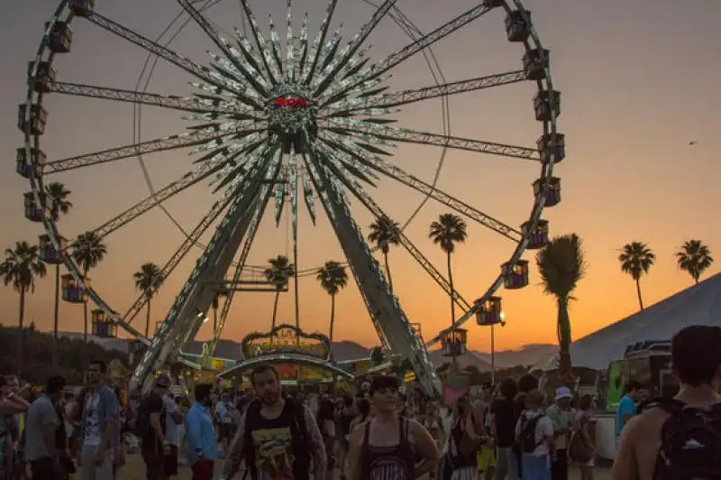 COACHELLA SUNSET 