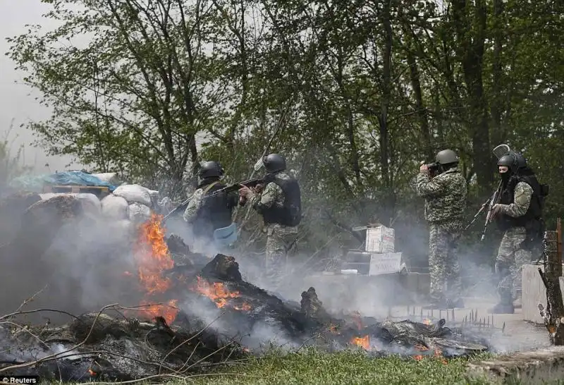 LA CONTROFFENSIVA DELL ESERCITO UCRAINO CONTRO I FILORUSSI 