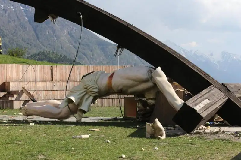 Cristo Crollato in Valcamonica 