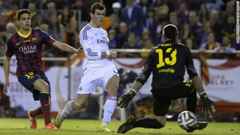 IL GOL DI GARETH BALE AL BARCELONA 