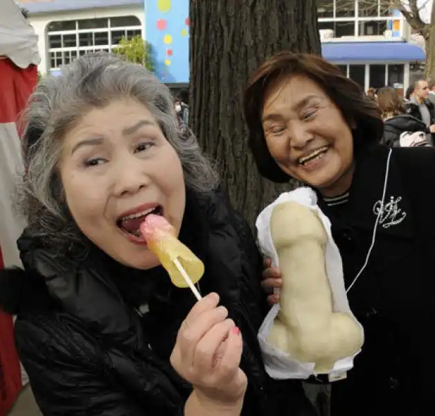 GIAPPONE FESTA DEL PENE 