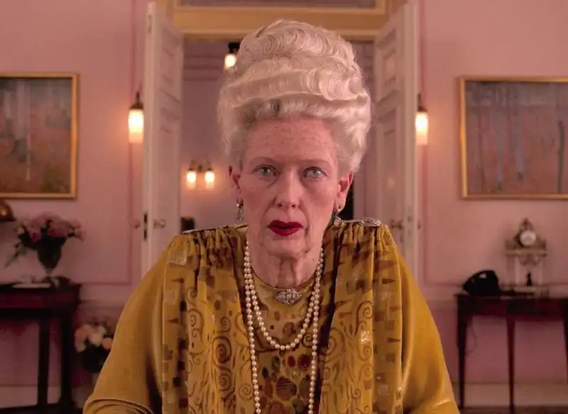 grand budapest hotel tilda swinton 