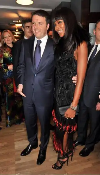 naomi campbell onorata di incontrare renzi 