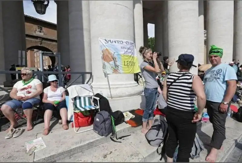 I PAPI SANTI - FEDELI E PELLEGRINI A PIAZZA SAN PIETRO