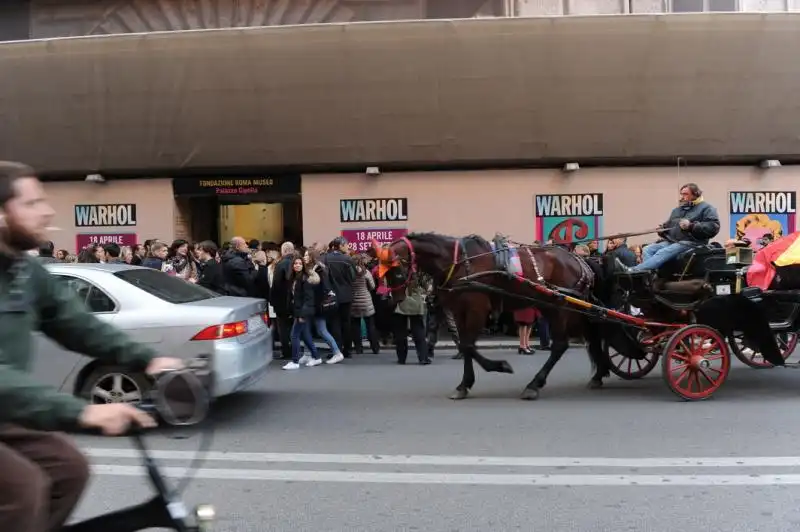 Pubblico in fila 