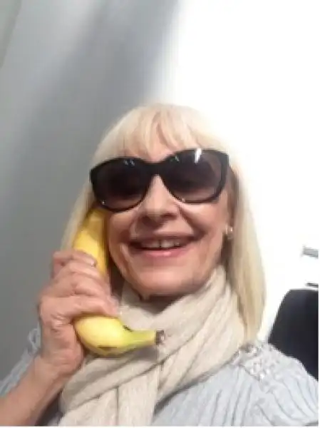 RAFFAELLA CARRA BANANA 