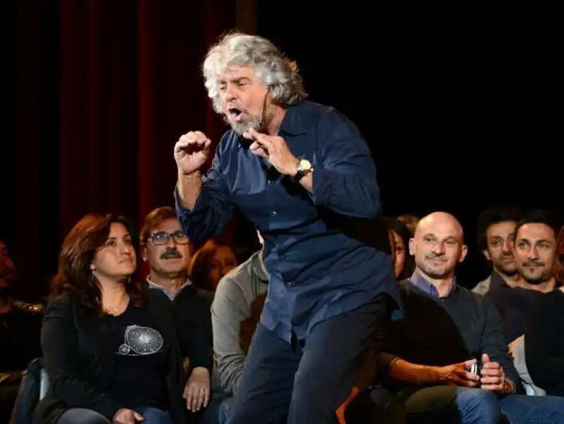 IL RITORNO DI GRILLO A TEATRO 