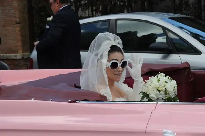 La sposa in Cadillac 